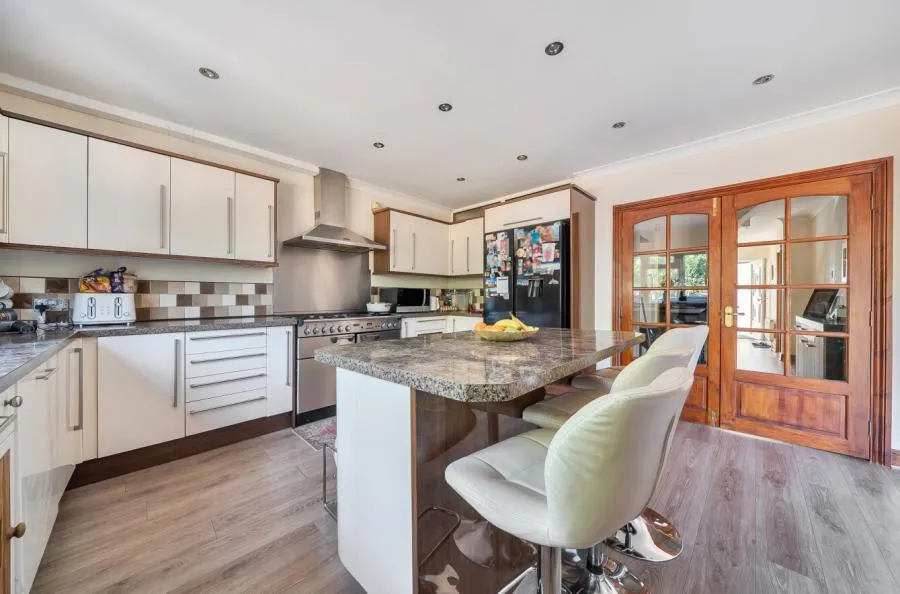 Shepherds House Lane, Earley, RG6, photo 4