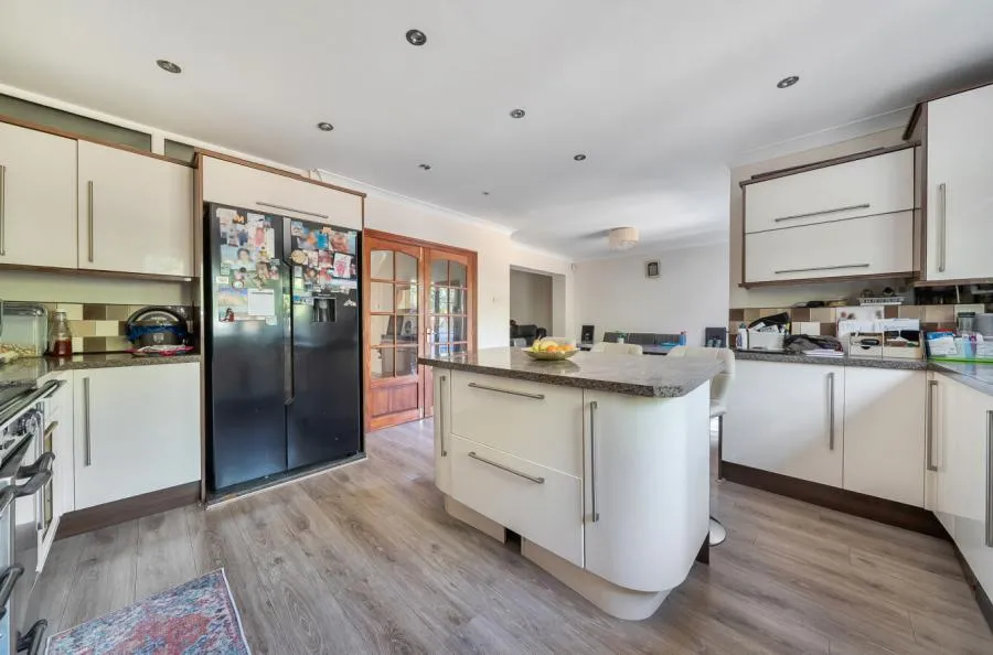 Shepherds House Lane, Earley, RG6, photo 3