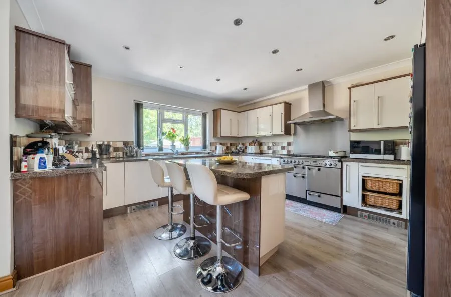 Shepherds House Lane, Earley, RG6, photo 17