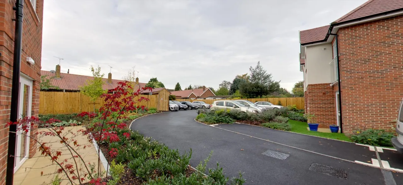 Broomstick Hall Road, Waltham Abbey, EN9, photo 12