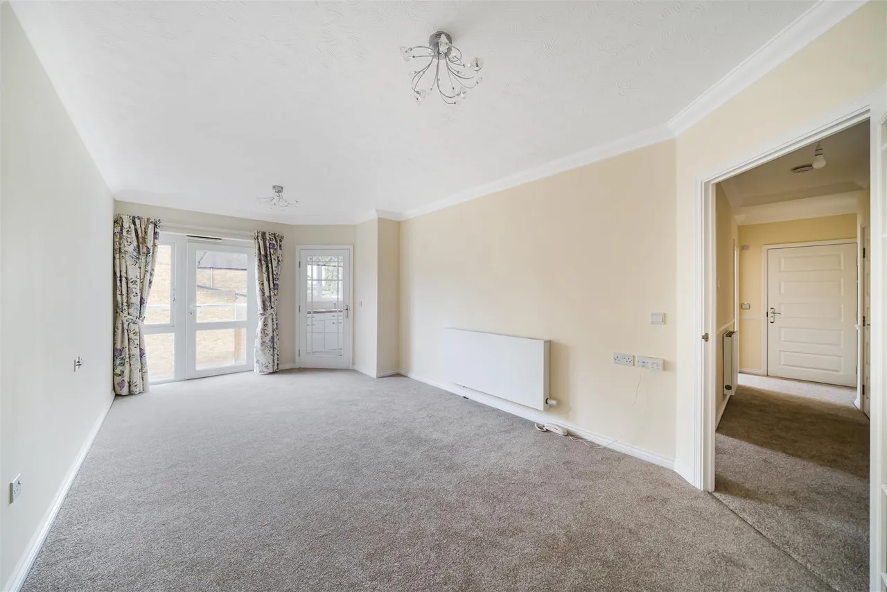 Broomstick Hall Road, Waltham Abbey, EN9, photo 4