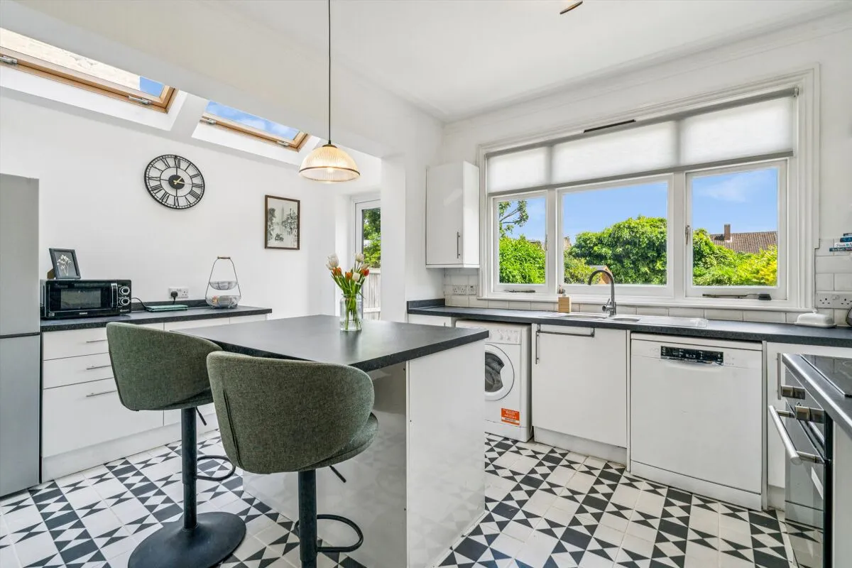 Astonville Street, London, SW18, photo 8
