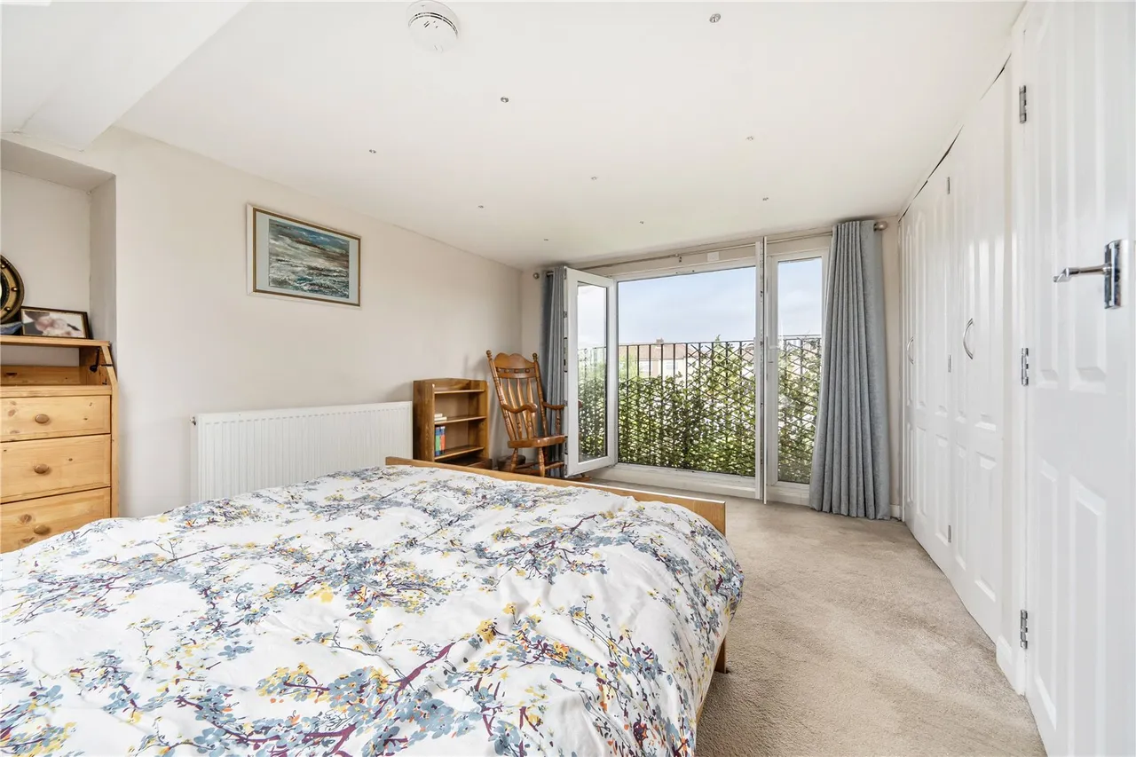 Grange Avenue, East Barnet, Barnet, Greater London, EN4 8NL, photo 9