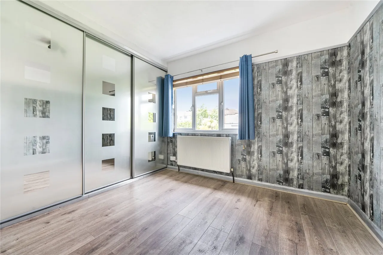 Grange Avenue, East Barnet, Barnet, Greater London, EN4 8NL, photo 12