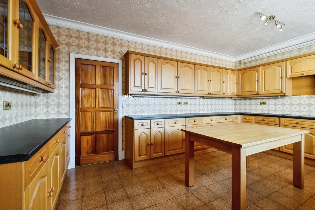 Tirydail Lane, Ammanford, SA18, photo 9