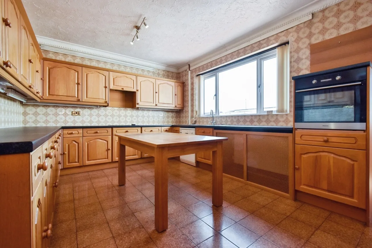 Tirydail Lane, Ammanford, SA18, photo 10