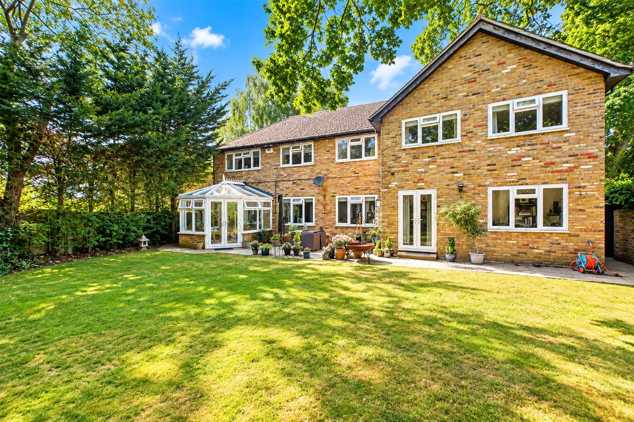 Hawkes Leap, Windlesham, GU20, photo 2