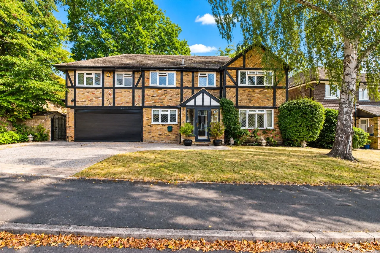 5 bed house for sale, Hawkes Leap, Windlesham, GU20