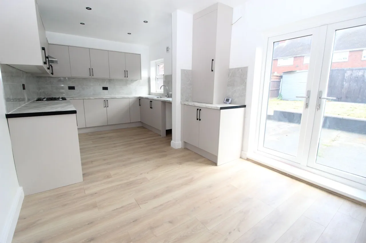 Fountains Way, Bloxwich, photo 3