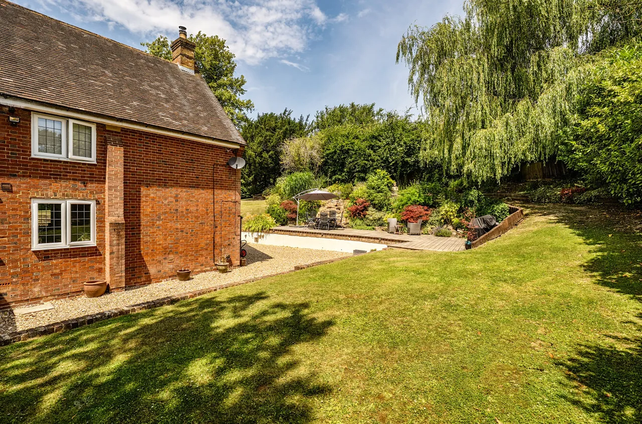 Lughorse Lane, Hunton, ME15, photo 17