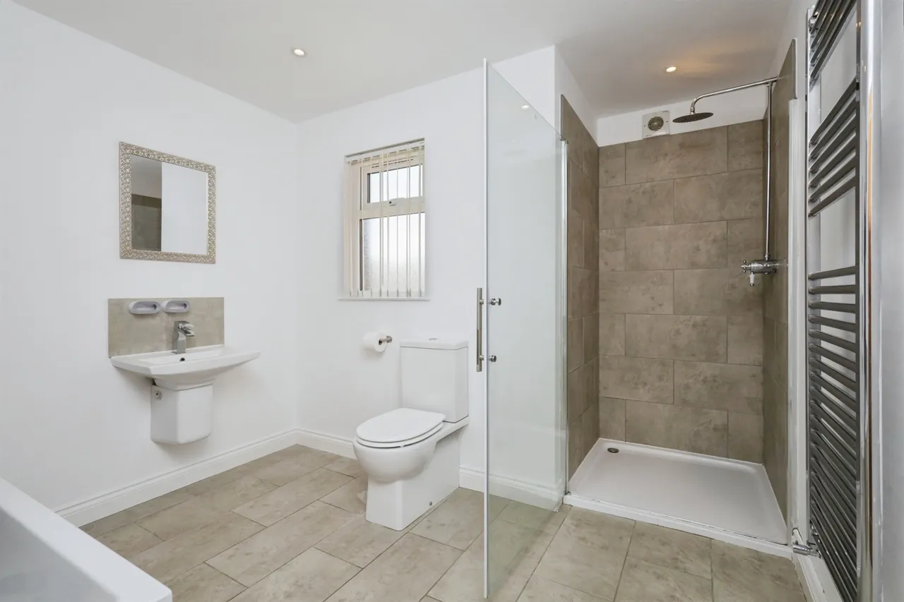 Eastbourne Road, Willingdon, BN20, photo 13