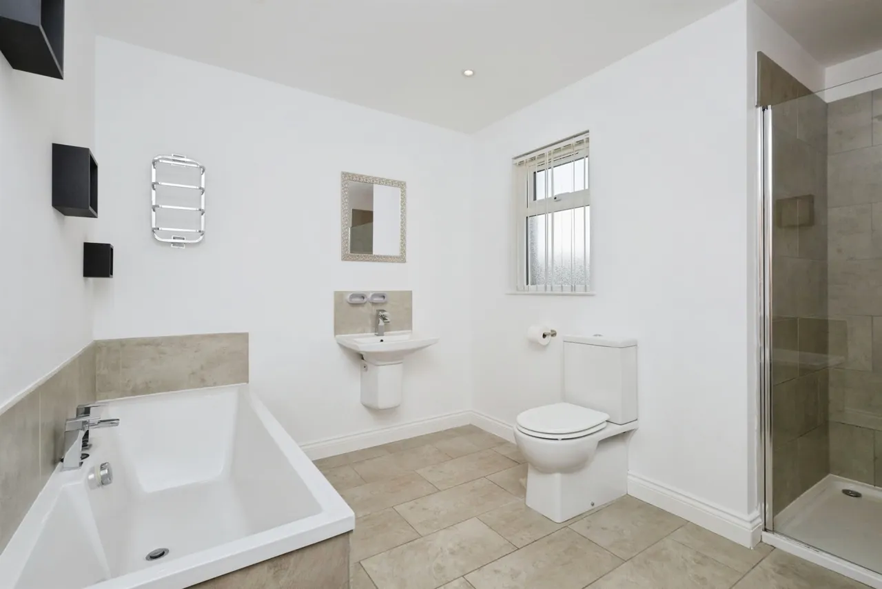 Eastbourne Road, Willingdon, BN20, photo 12