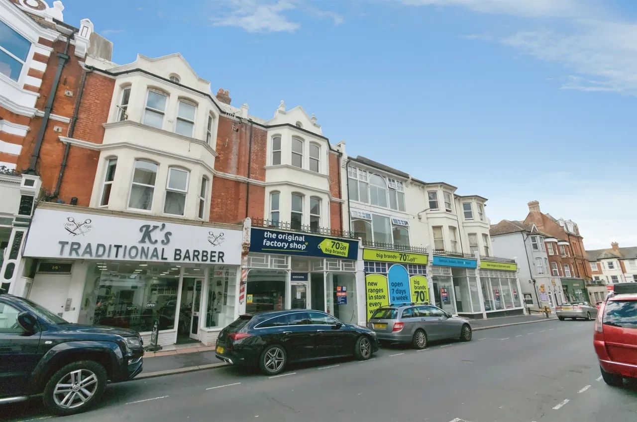 St. Leonards Road, Bexhill-On-Sea, photo 9