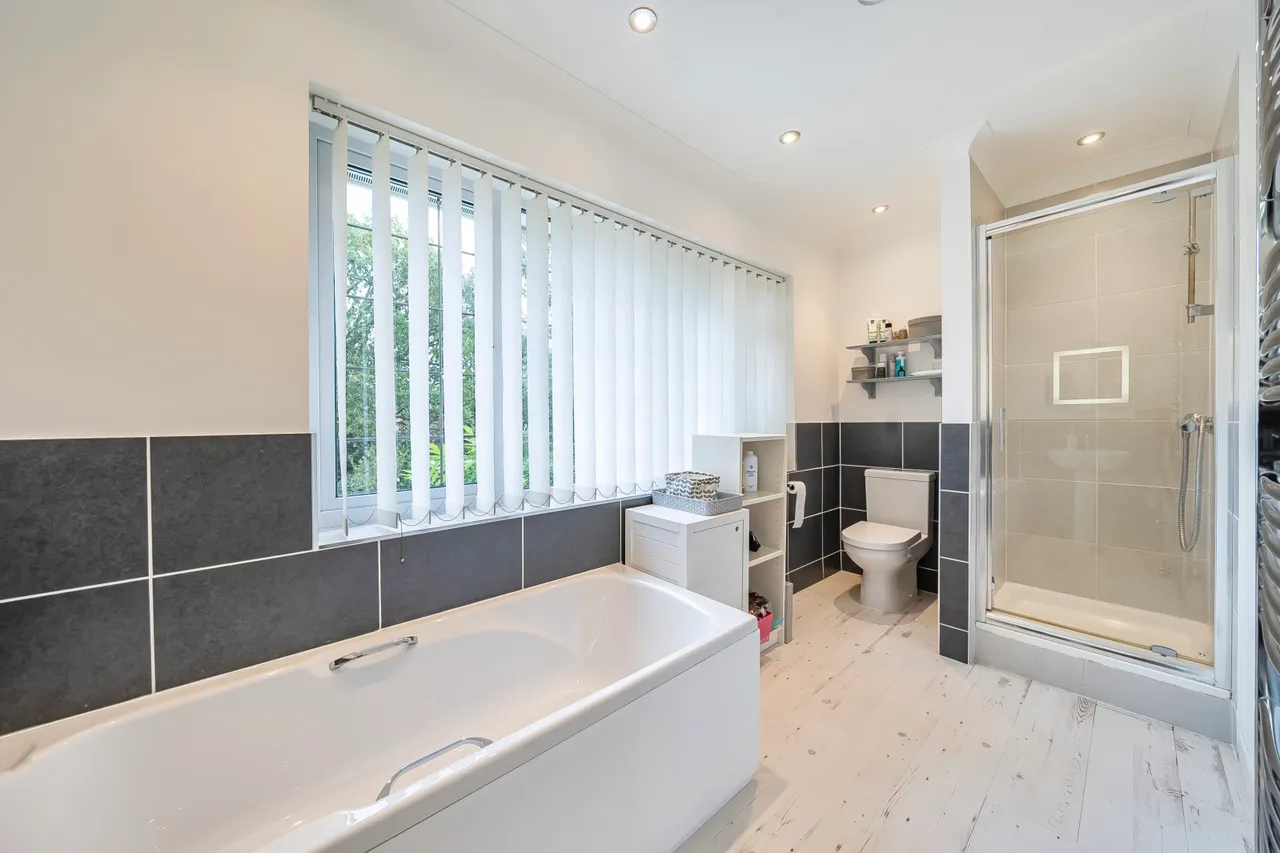 Mill Lane, Gerrards Cross, SL9, photo 29