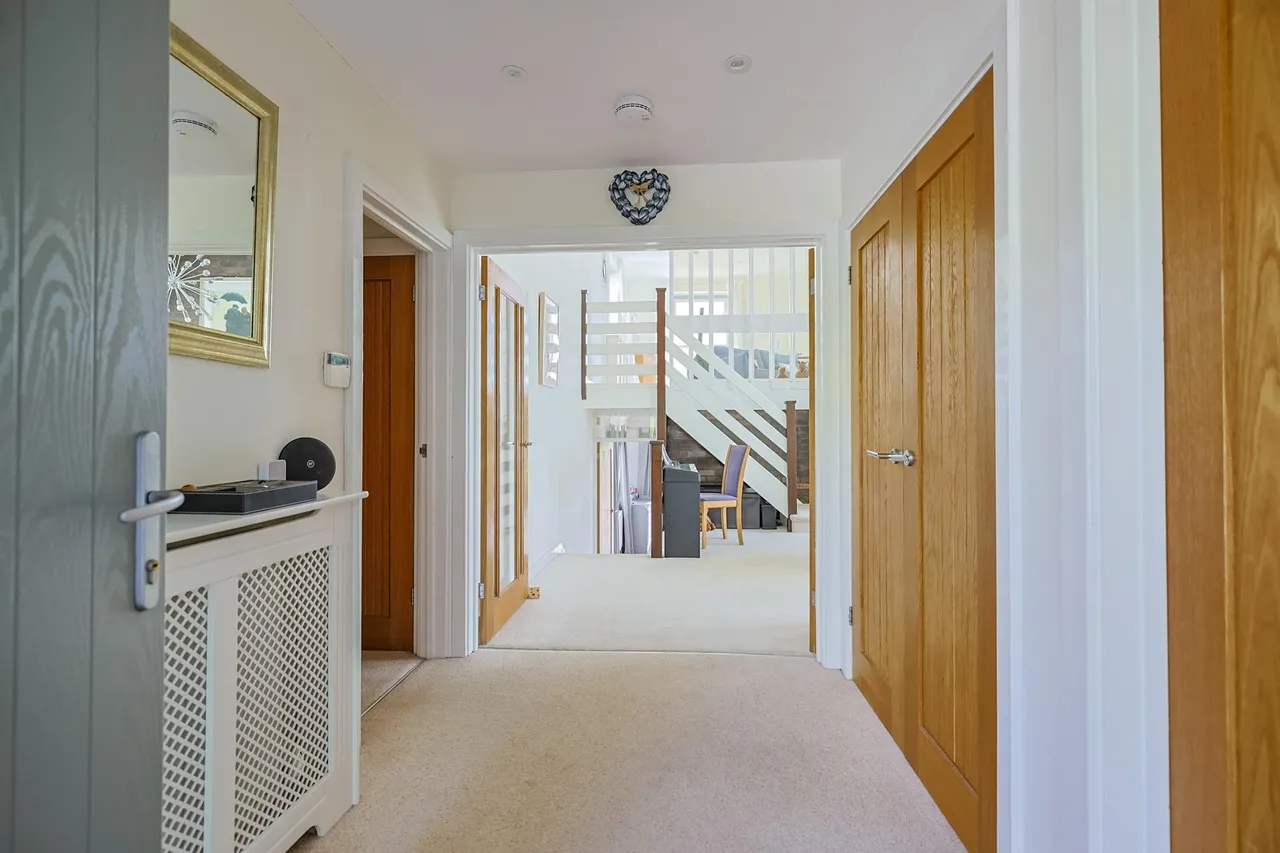 Misty Hills Close, Three Crosses, photo 15