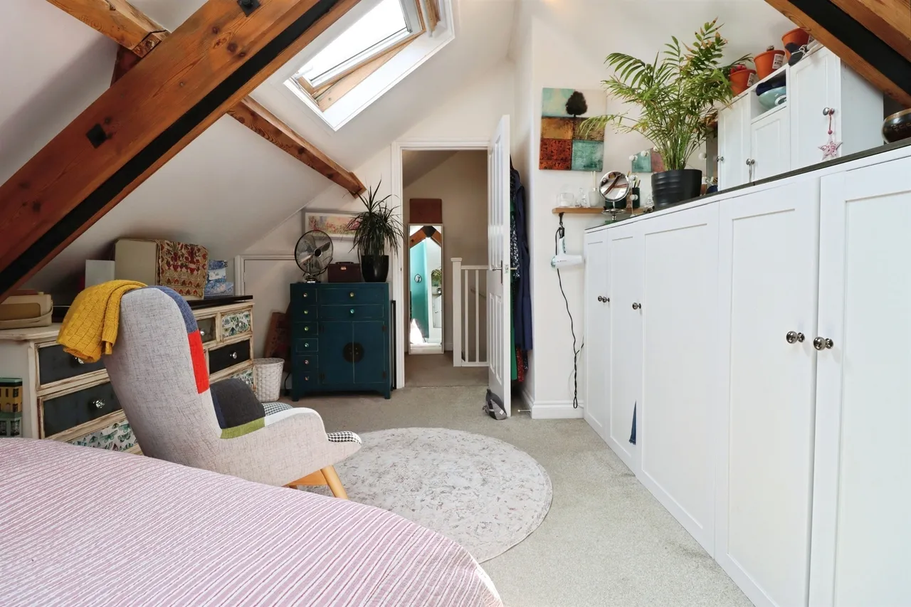 Sarjeant Court, Rothwell, Kettering, photo 11