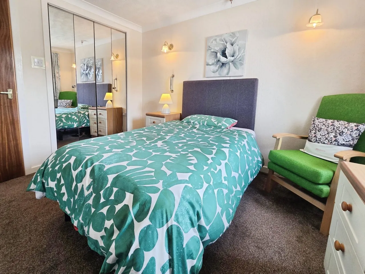 Queens Park House, Queens Park View, CH4, photo 10