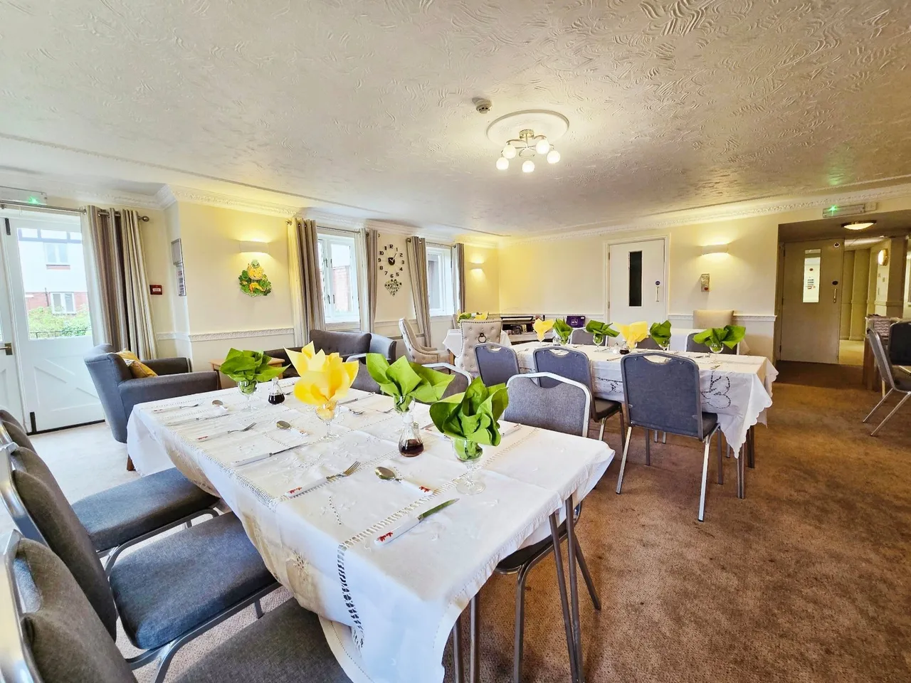 Queens Park House, Queens Park View, CH4, photo 16