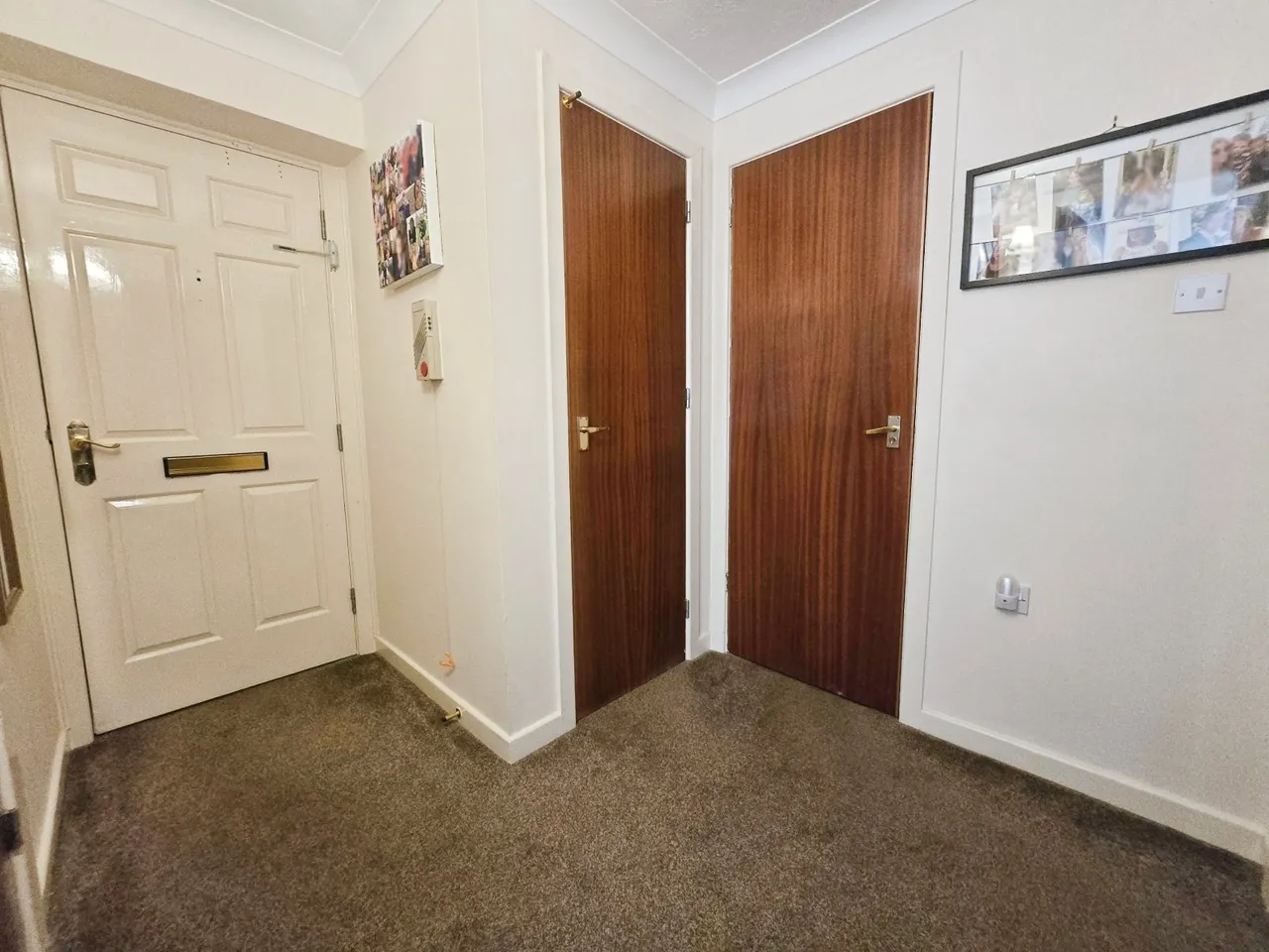 Queens Park House, Queens Park View, CH4, photo 13