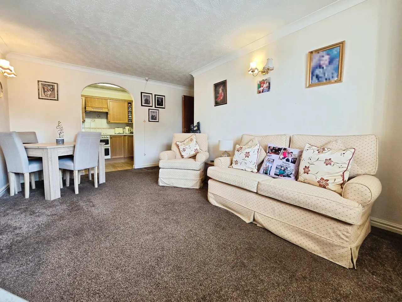 Queens Park House, Queens Park View, CH4, photo 7