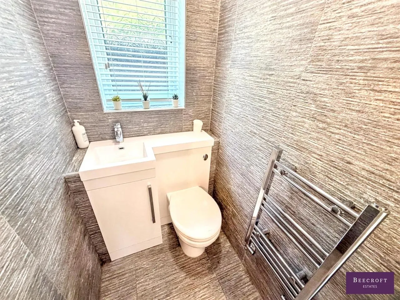 Low Croft, Wombwell, photo 16