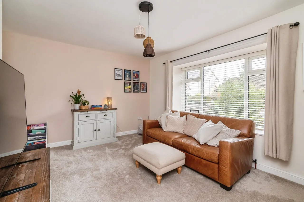 Linden Grove, Gedling, NG4, photo 3
