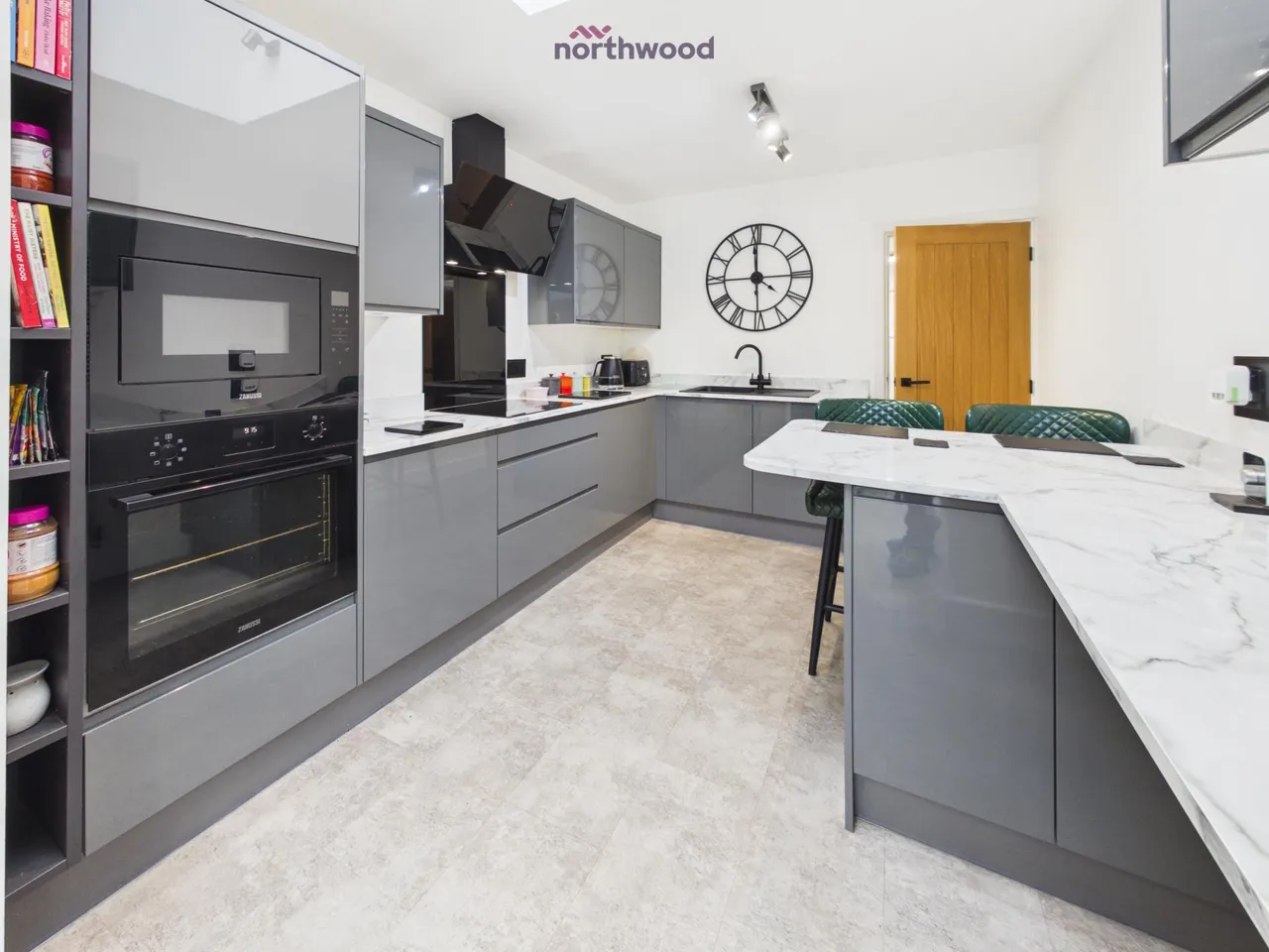 Nayland Avenue, Gresford, LL12, photo 9