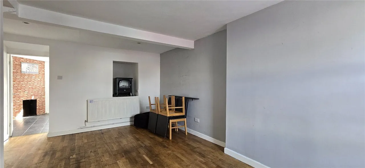 Porthdafarch Road, Holyhead, LL65, photo 4