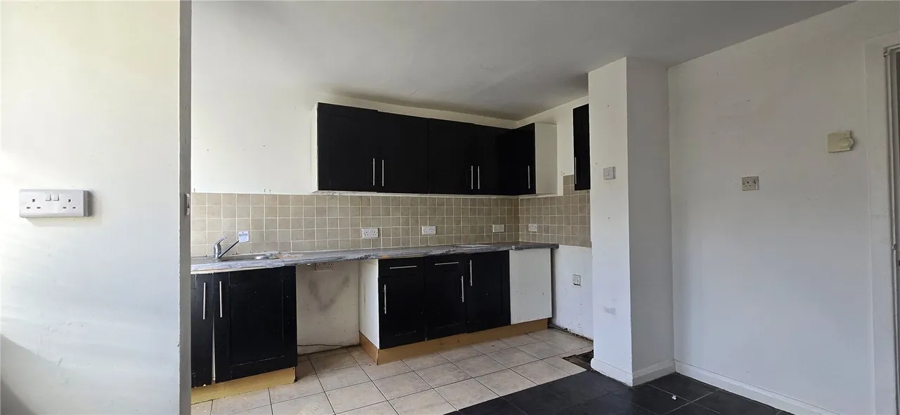 Porthdafarch Road, Holyhead, LL65, photo 5