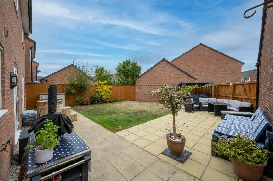 Folly View Grove, Burscough, L40, photo 28