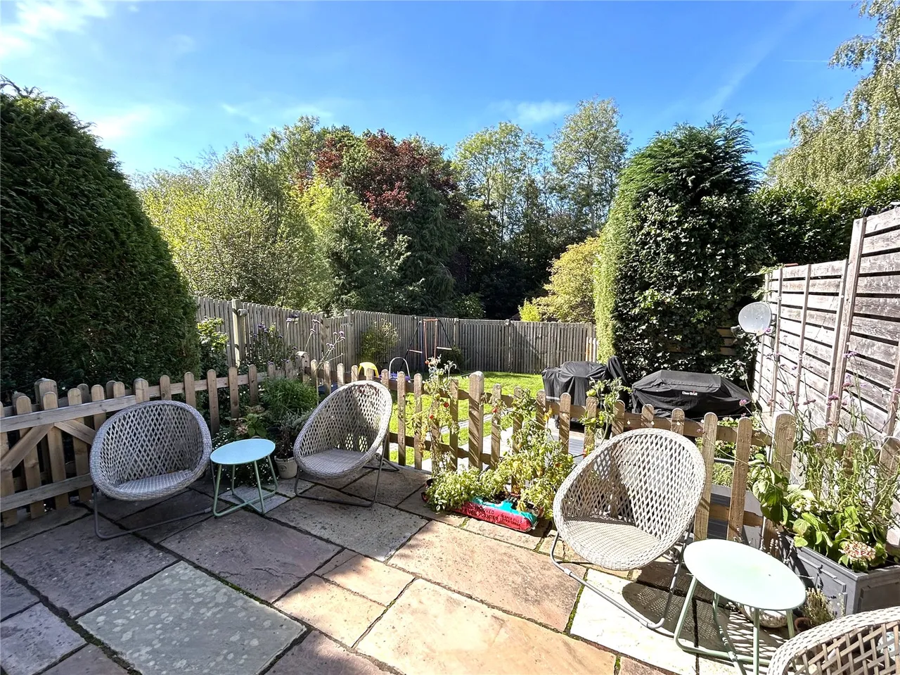 Stone Cross, Mayfield, TN20, photo 16