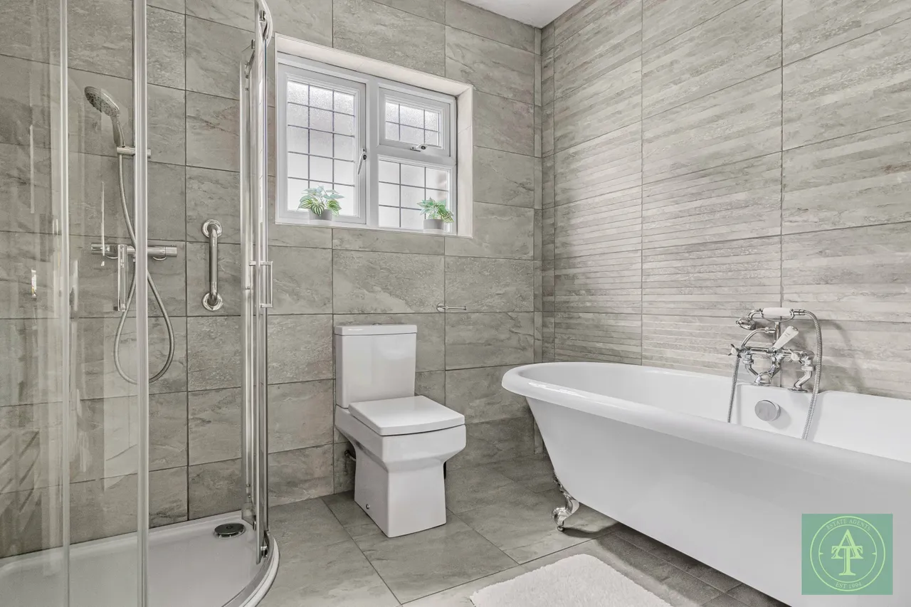 Parkway, Southgate, London, N14, photo 36