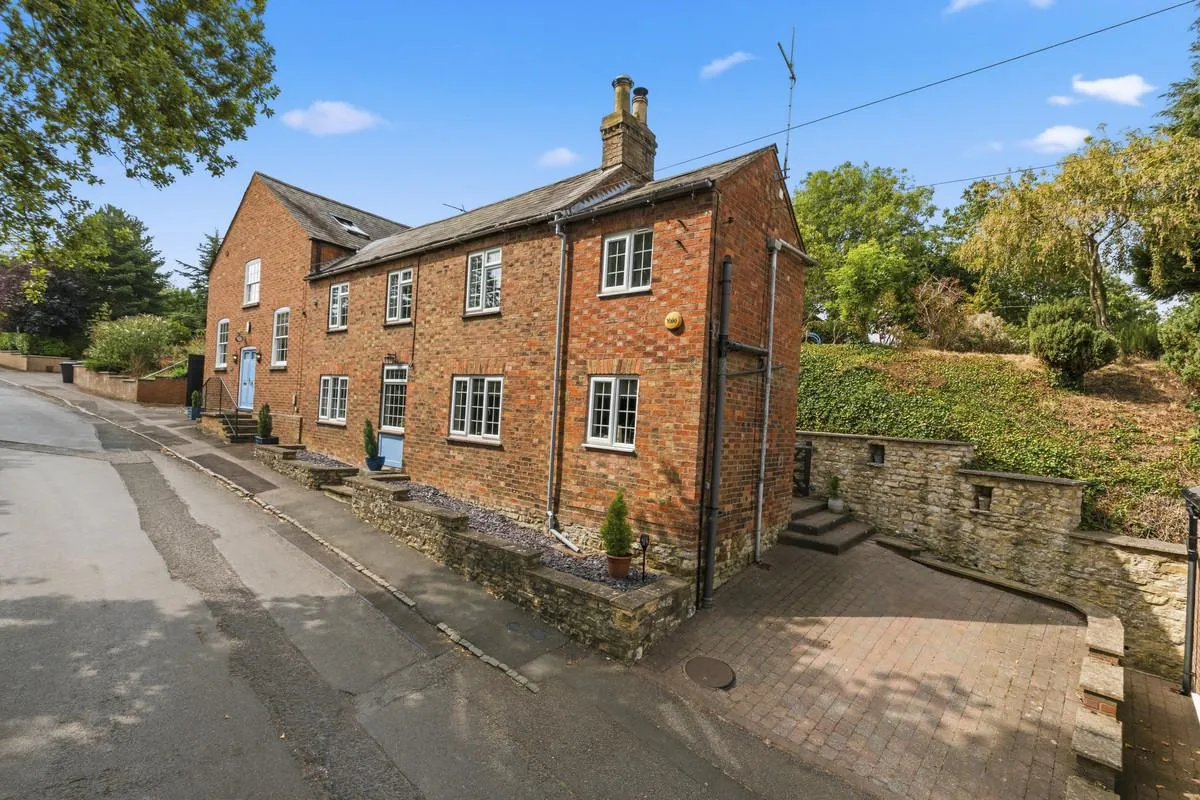 Fosters Booth Road, Pattishall, NN12, photo 40