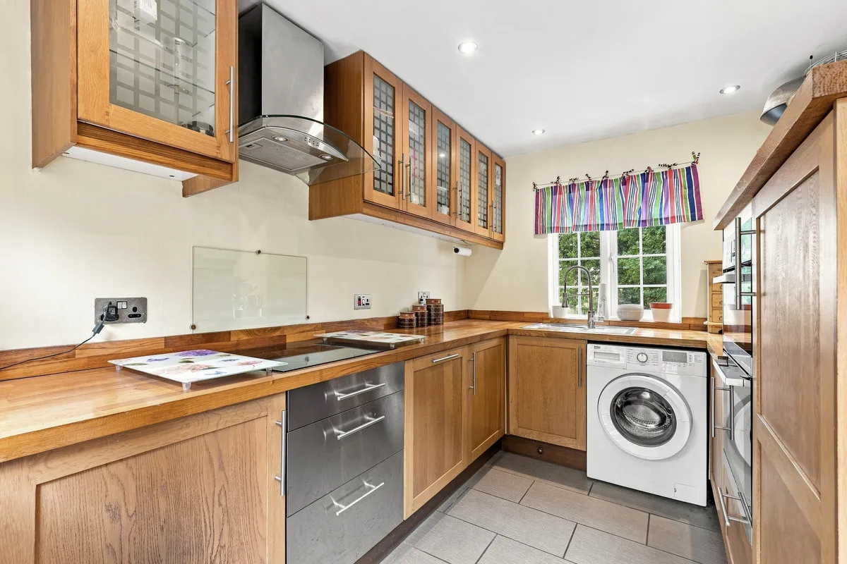 Fosters Booth Road, Pattishall, NN12, photo 16