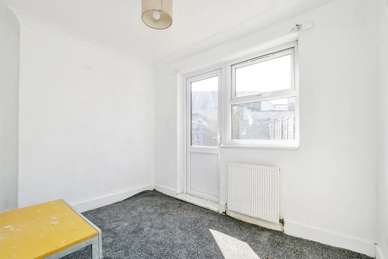 Greenleaf Road, East Ham, London, E6, photo 8