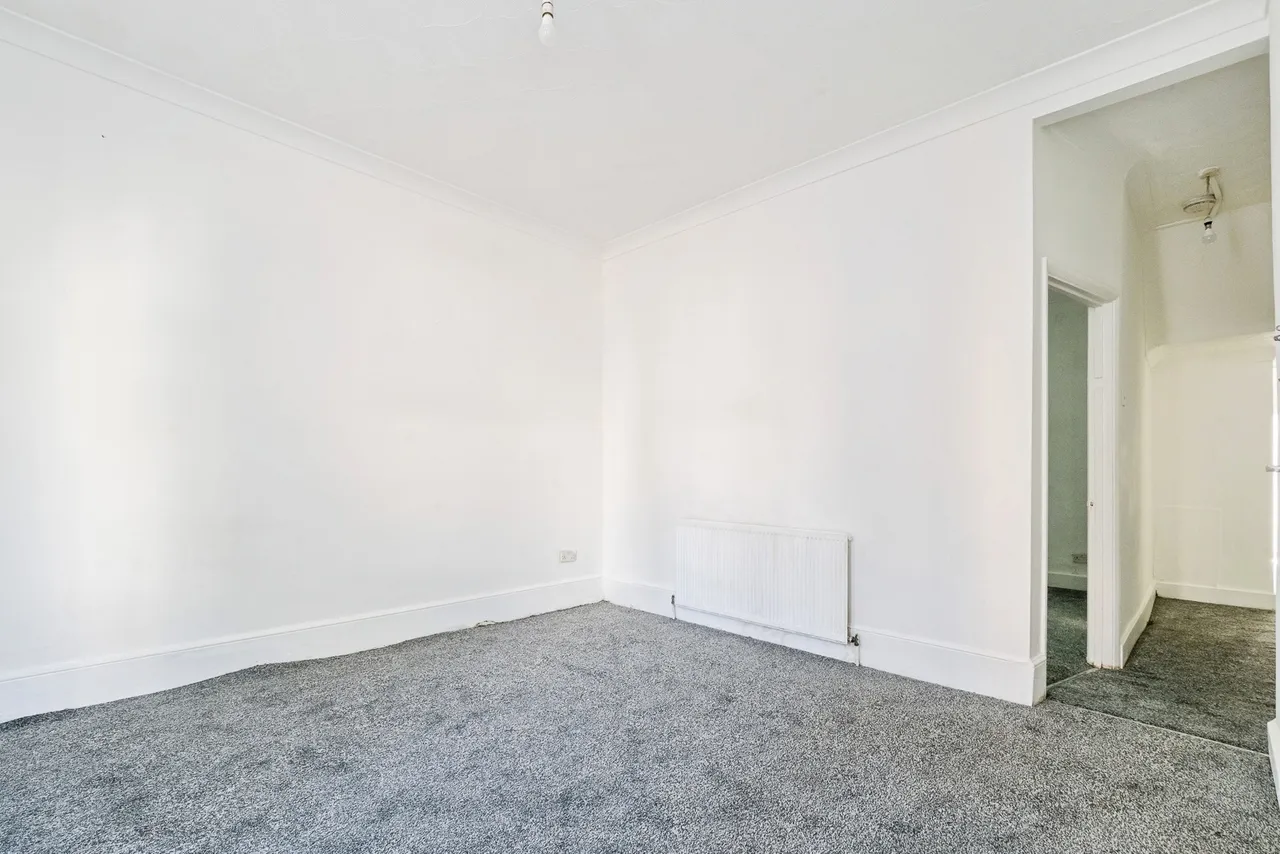 Greenleaf Road, East Ham, London, E6, photo 3