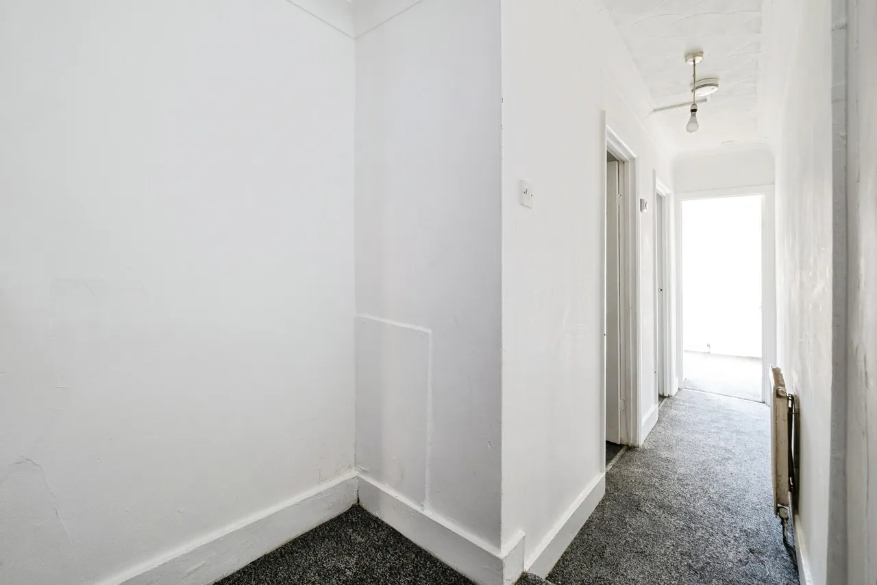 Greenleaf Road, East Ham, London, E6, photo 6