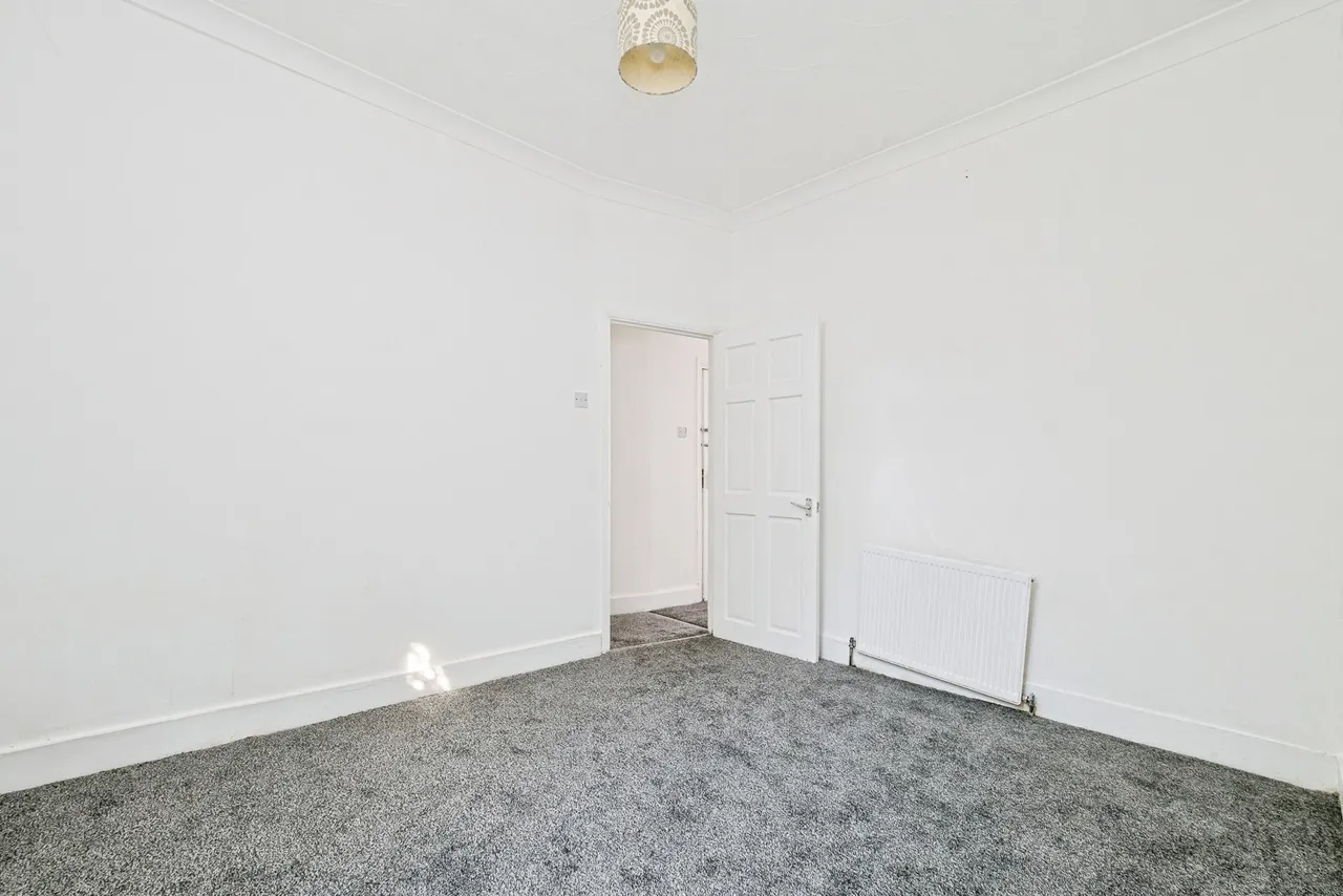 Greenleaf Road, East Ham, London, E6, photo 7