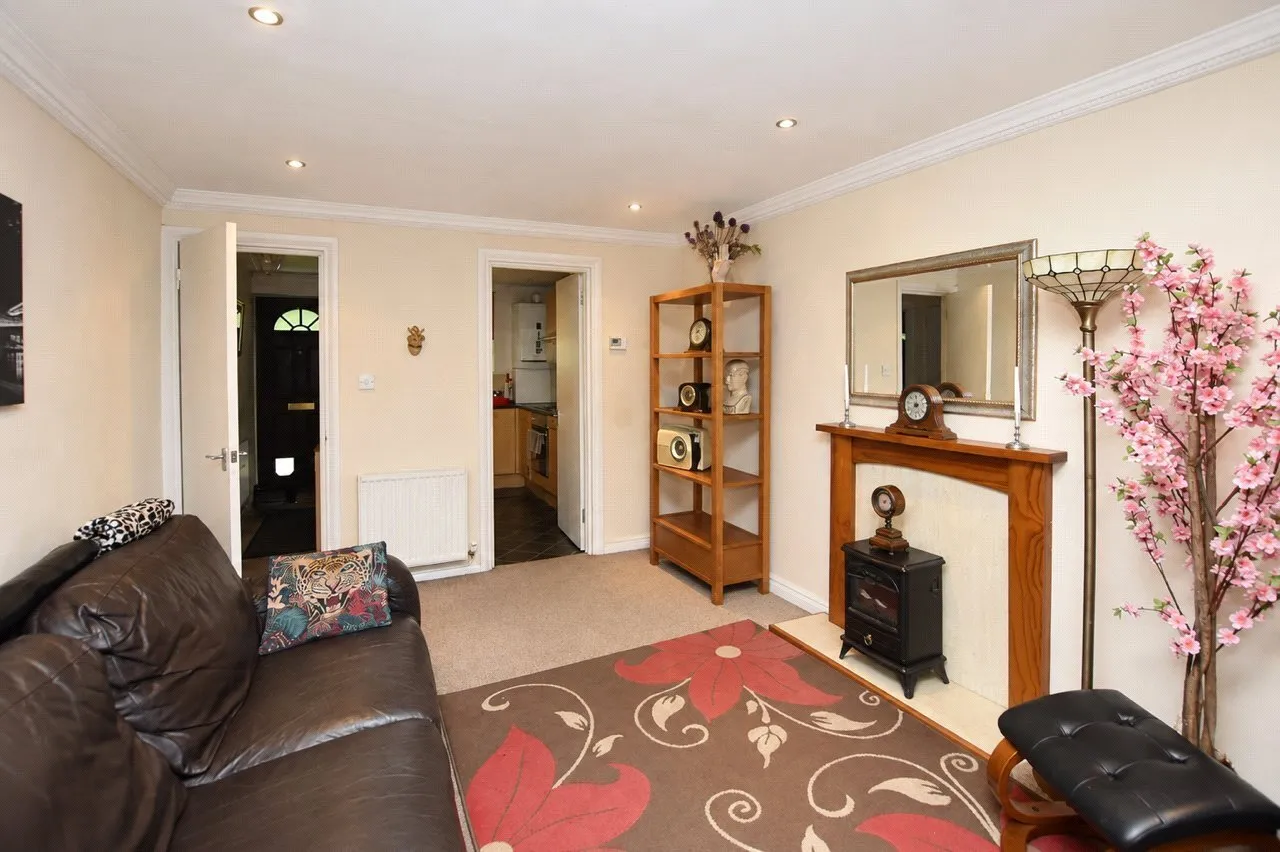 Pendle Drive, Blackburn, Lancashire, BB2, photo 4