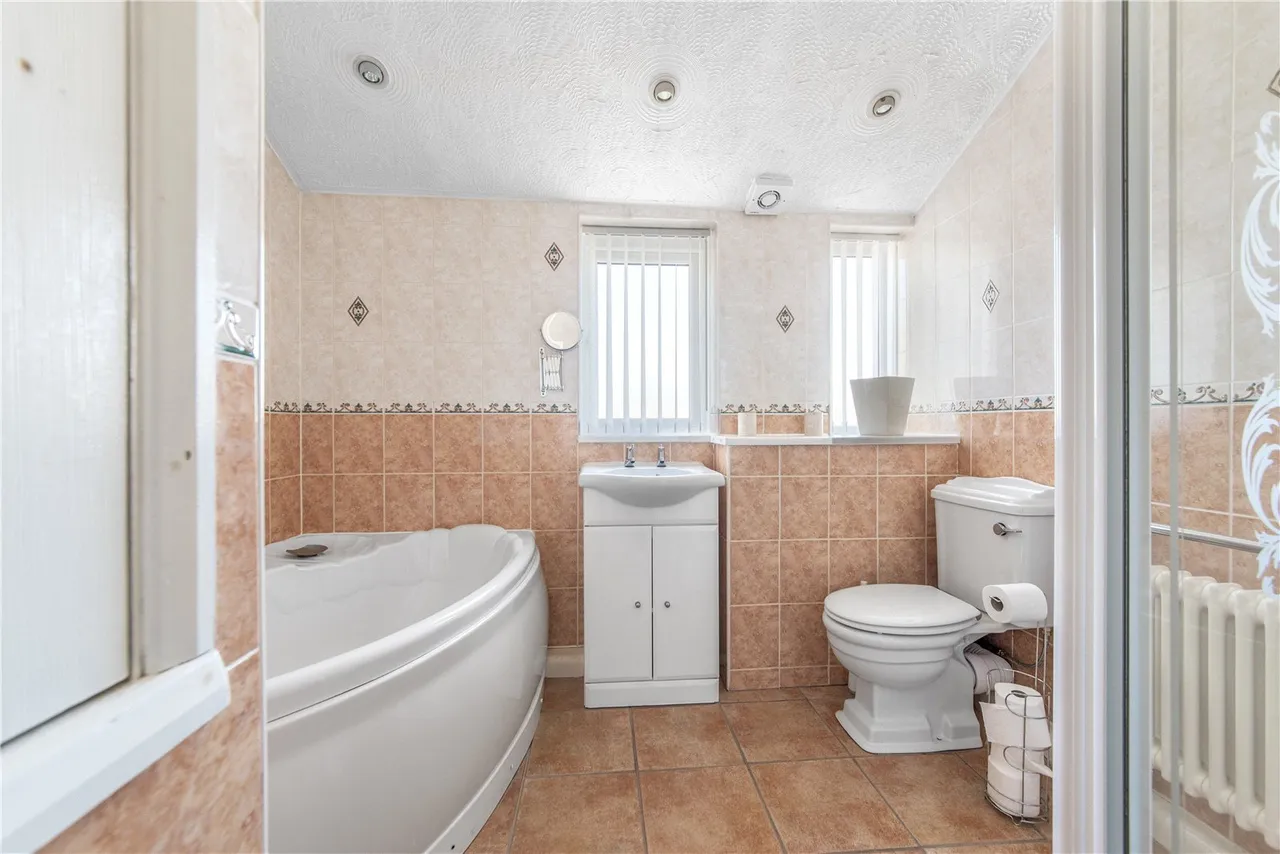 Barlow Close, Rubery, Rednal, Birmingham, B45 0LW, photo 7