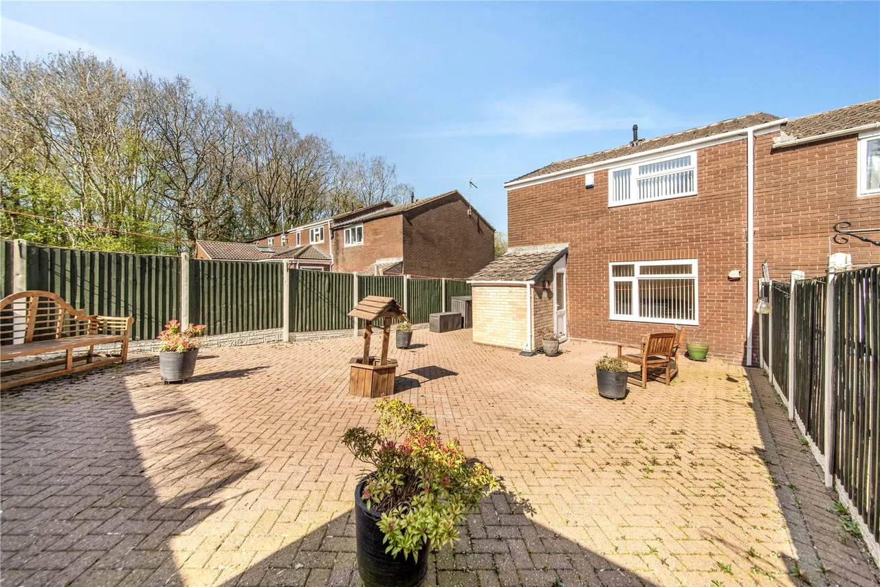Barlow Close, Rubery, Rednal, Birmingham, B45 0LW, photo 17