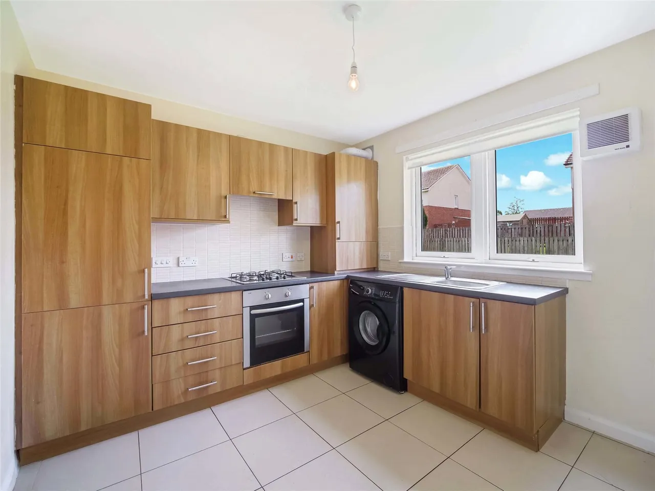 McIlvanney Crescent, Kilmarnock, East Ayrshire, KA3, photo 6