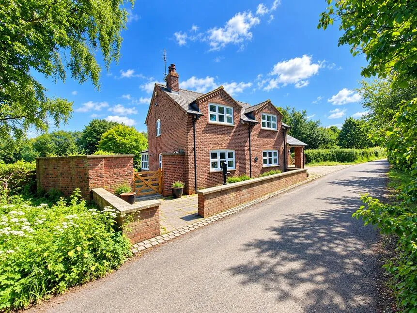 4 bed house for sale — School Lane, Ollerton, Cheshire, WA16