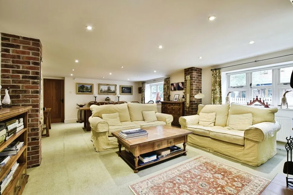 School Lane, Ollerton, Cheshire, WA16, photo 5