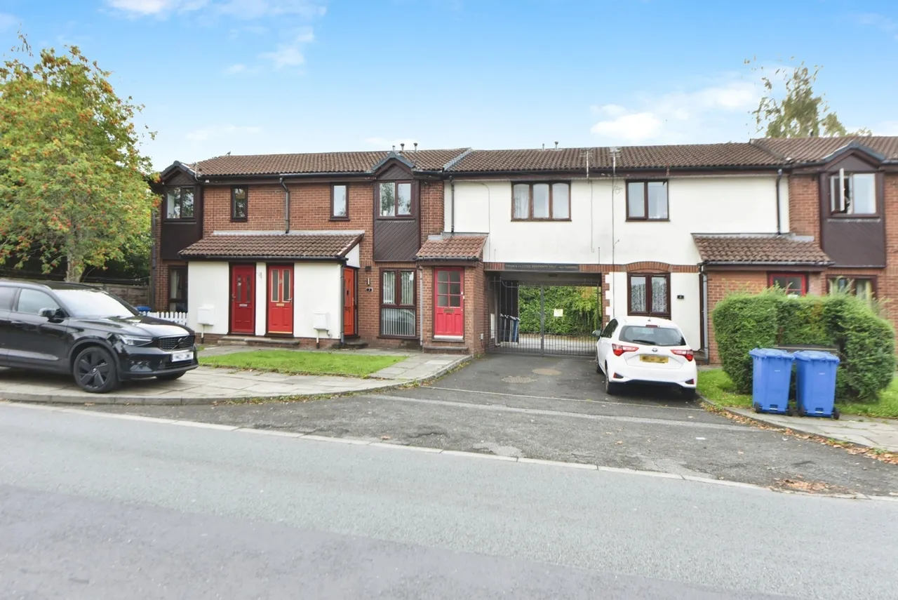Craignair Court, Hospital Road, Pendlebury, Swinton, M27, photo 6