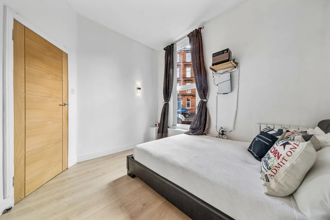 Waverley Street, Main Door, G41, photo 7