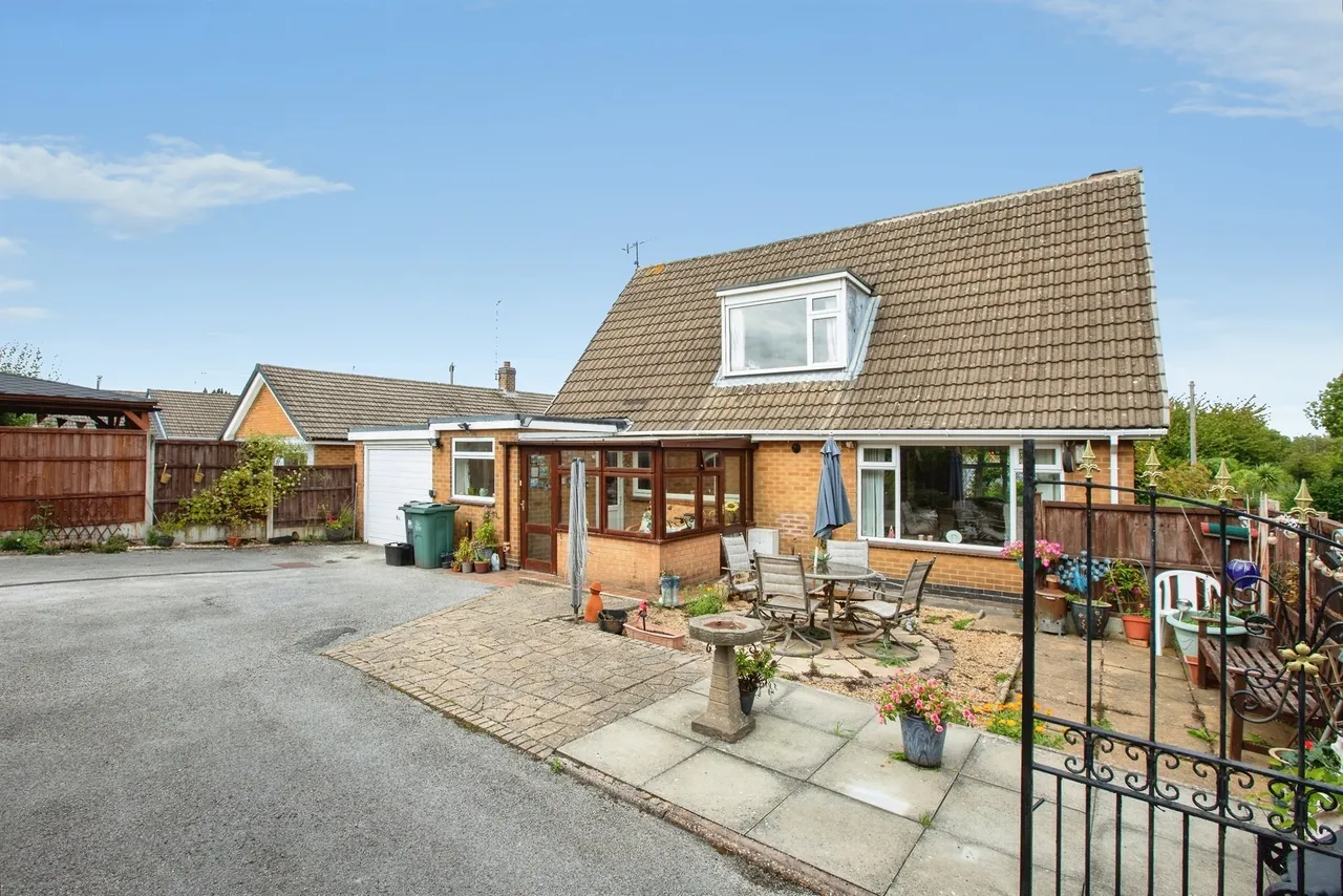 Oaklands Avenue, Heanor, DE75, photo 19