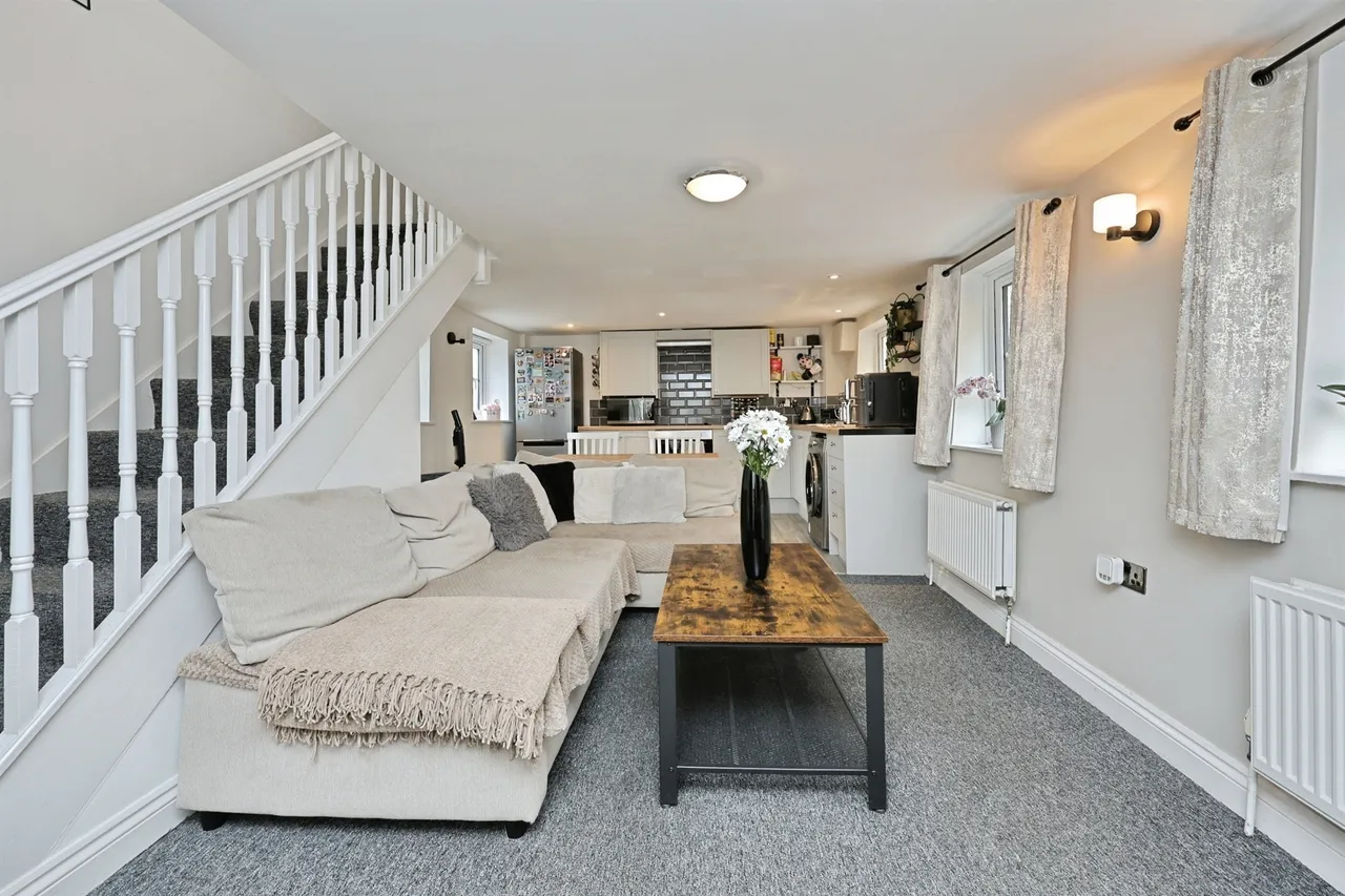 Dereham Road, Watton, IP25, photo 3