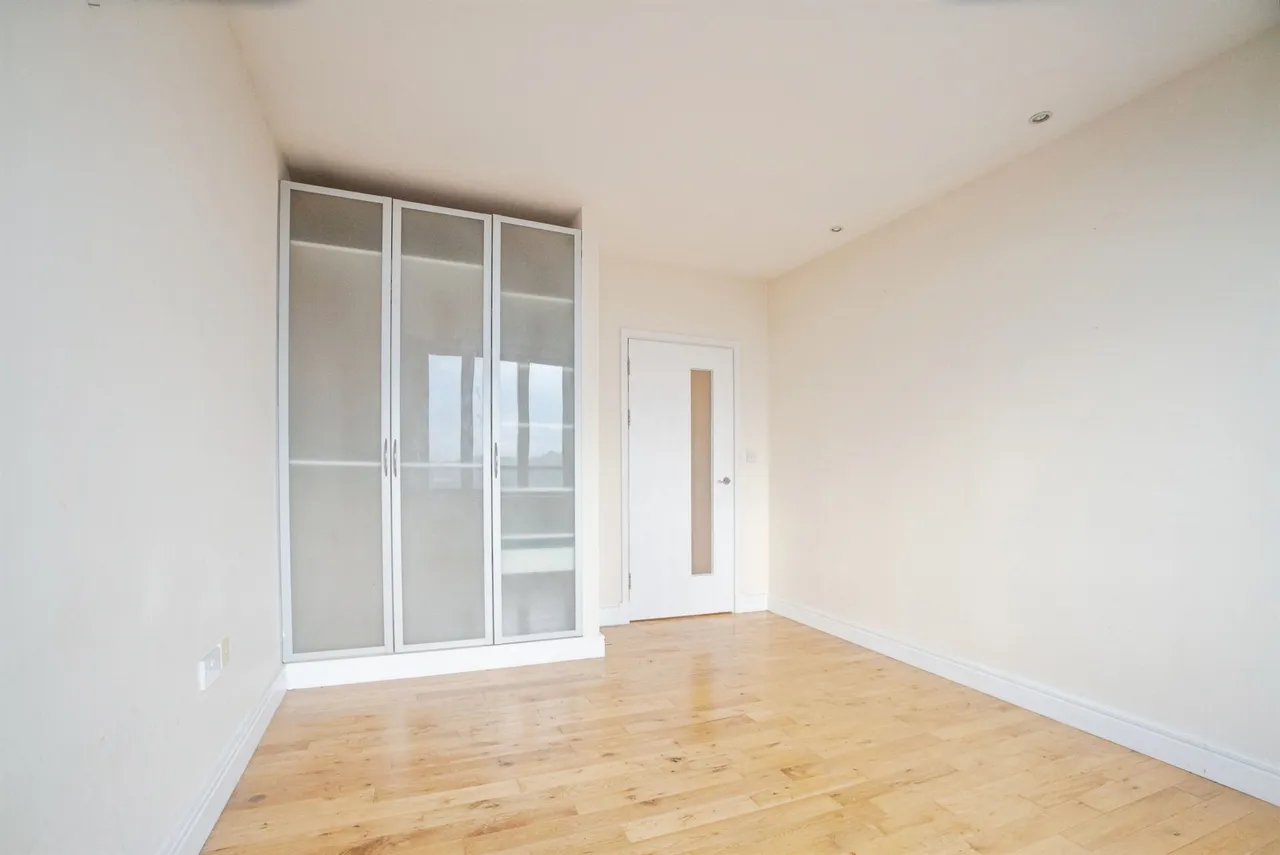 Farnsby Street, Swindon, SN1, photo 6
