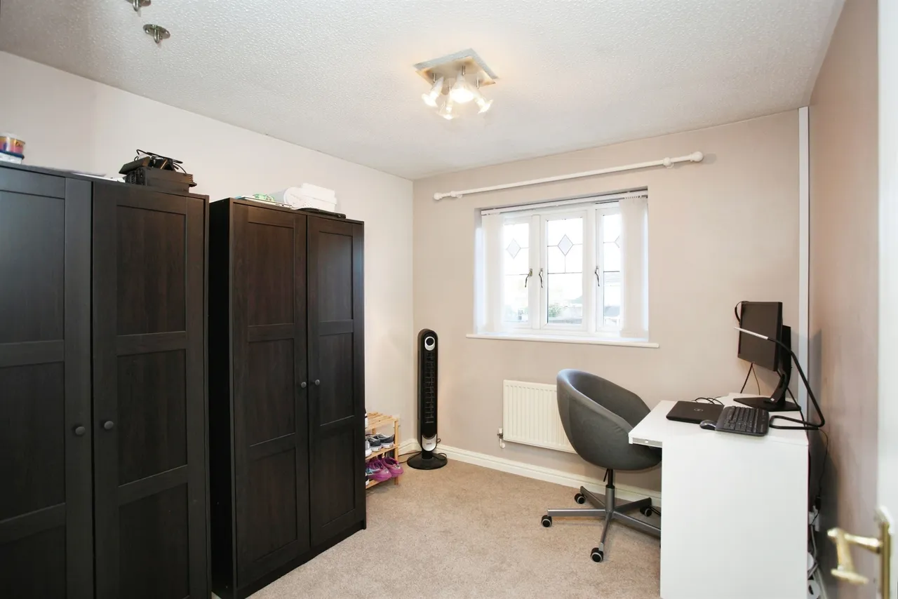 Clos Waun Ceffyl TREHARRIS, CF46, photo 7